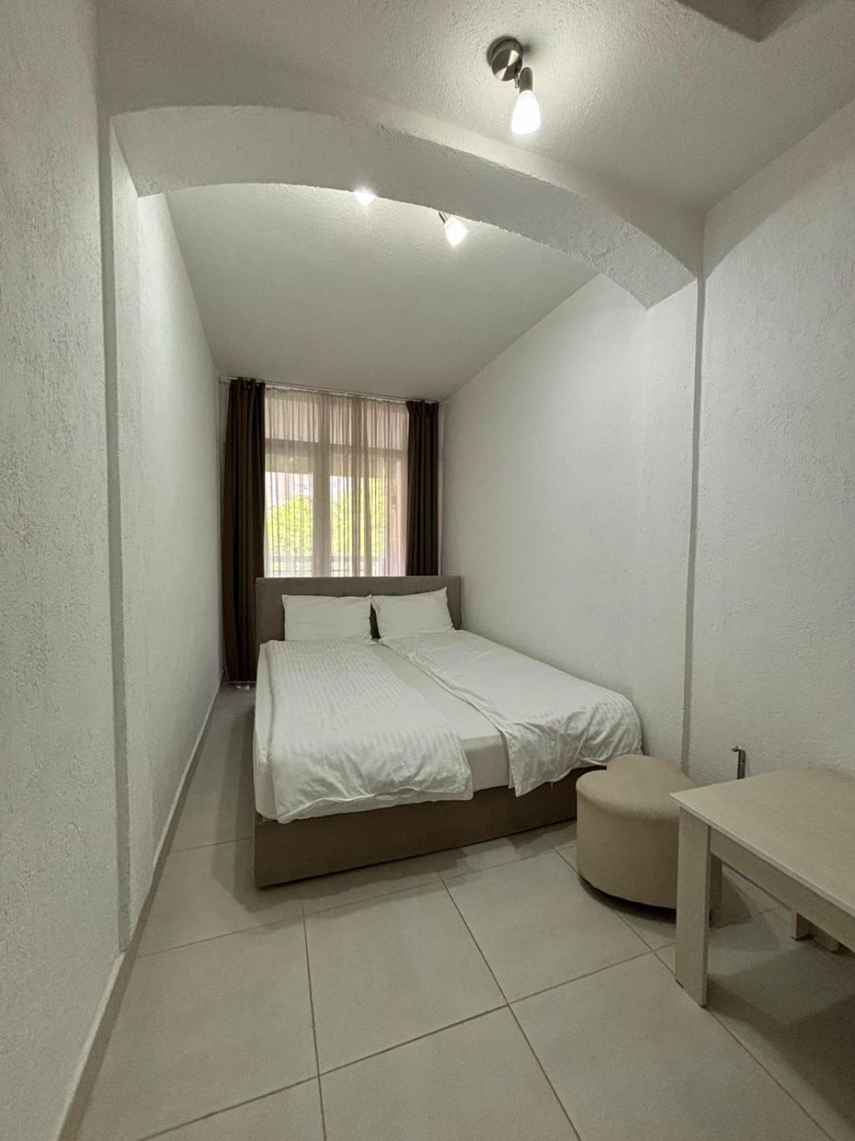 Sis 2 Bedroom 2 Bath With Free Parking In オフリド エクステリア 写真